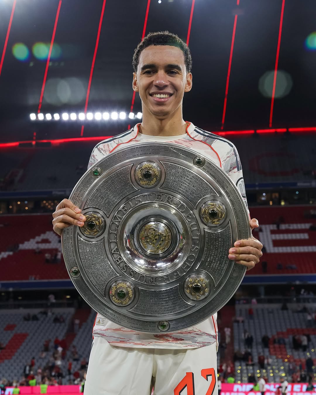 This is wornu gadmichael's idol, jamal musiala